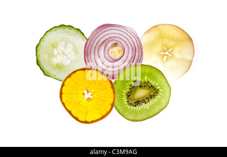 Simbolo olimpico realizzato con fette di cibo Foto Stock