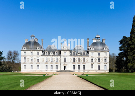 La facciata a sud del Chateau de Cheverny, Valle della Loira, Touraine, Francia Foto Stock