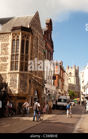 Scena di strada, Market Street, Cambridge city centre di Cambridge, Regno Unito Foto Stock