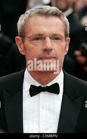 LAMBERT WILSON SERATA DI APERTURA DEL FESTIVAL DELLA PELLICOLA Palais des Festivals Cannes Francia 11 Maggio 2011 Foto Stock