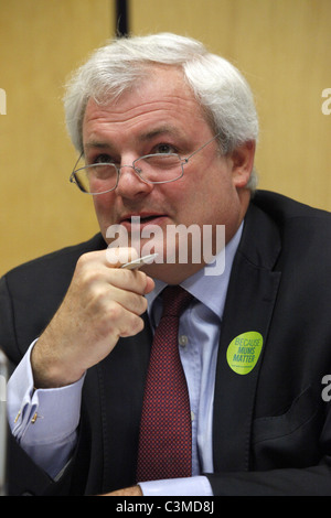 STEPHEN O'BRIEN MP IL MINISTRO PER LO SVILUPPO INTERNAZIONALE 05 ottobre 2010 CPI BIRMINGHAM INGHILTERRA Foto Stock