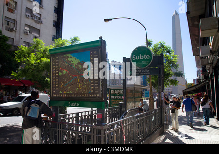 Entrata della metropolitana di Buenos Aires, Argentina. Foto Stock