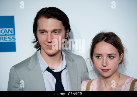 New York, 20 aprile - serata di apertura del Tribeca Film Festival di New York, 4/20/2011 Foto Stock