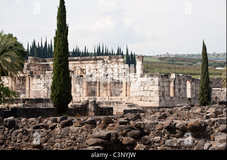 La 'White sinagoga,' sito tradizionale del ministero di Gesù a Cafarnao sulle rive del Mare di Galilea nel nord di Israele. Foto Stock