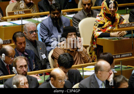 Il leader libico Colonnello Gadhafi assiste la 64a Assemblea Generale presso la sede delle Nazioni Unite il 23 settembre 2009 in nuovo Foto Stock