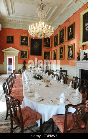 La sala da pranzo a Weston Park Staffordshire Shropshire border Regno Unito Foto Stock