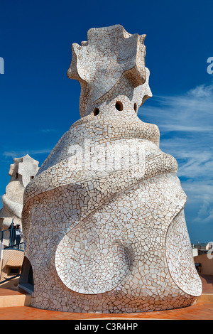 Barcellona, la Pedrera (Casa Mila) dall'architetto Antoni Gaudi Foto Stock