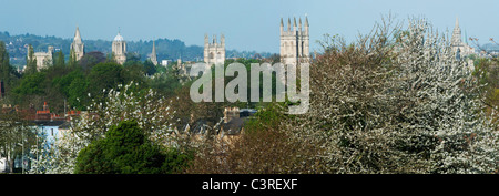 Oxford una trafficata città universitaria visto da sud Parchi Foto Stock