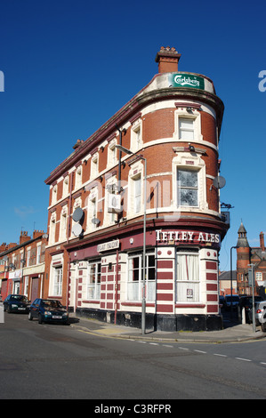 Ferro piatto di pub, public house. 375-377 Walton Breck Rd Anfield Liverpool L4 0SY Inghilterra, Regno Unito Foto Stock