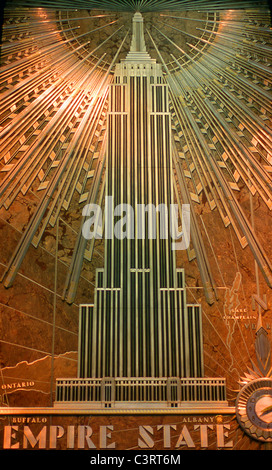 Stilizzata, Art Deco rendering dell'Empire State Building nella lobby. Foto Stock