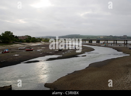 Fiume Adur Shoreham West Sussex a bassa marea Foto Stock
