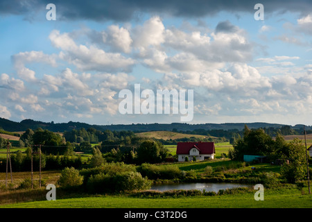 Agriturismo, villaggio nel nord della Polonia, paese baltico Foto Stock