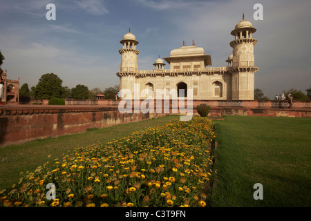 Agra Uttar Pradesh India Baby Taj Itimad Ud Daulah Tomba di Mizra Ghiyas Beg Foto Stock