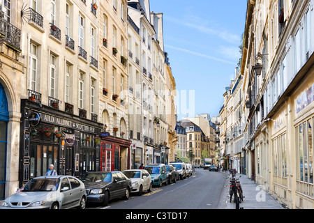 Rue Francois Miron nel quartiere di Marais, Parigi, Francia Foto Stock