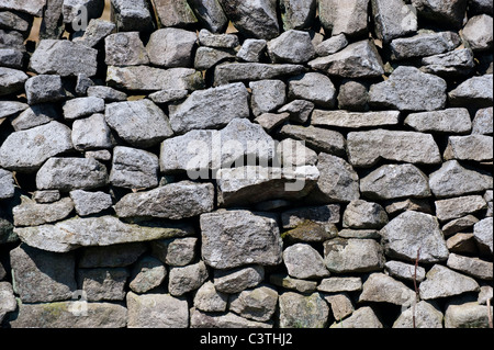 Close up dei tradizionali stonewall in buono stato di manutenzione. Foto Stock