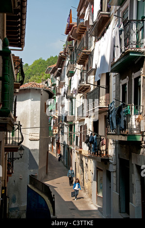 Ondarroa Spagna spagnolo vecchio porto da pesca porto Foto Stock