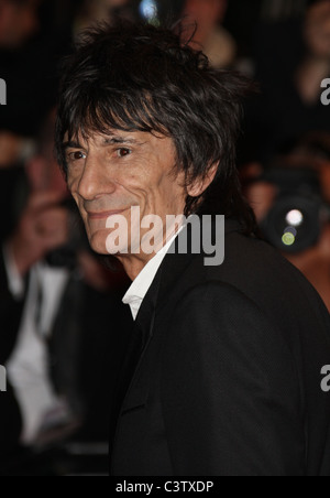 RONNIE WOOD MELANCONIA PREMIERE CANNES FILM FESTIVAL 2011 PALAIS DES FESTIVAL CANNES Francia 18 Maggio 2011 Foto Stock