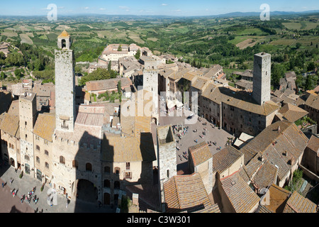 Questa è un immagine di San Gimignano, una bellissima medievale cinto da mura in Provenza di siena, Italia. Foto Stock