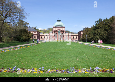 Il Kaiser Wilhelms Bad (storico health spa) a Bad Homburg è una rinomata città termale vicino a Francoforte, Germania. Foto Stock