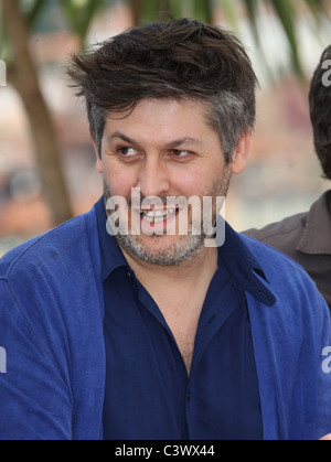 CHRISTOPHE HONORE LES BIEN-MIRA PHOTOCALL CANNES FILM FESTIVAL 2011 PALAIS DES FESTIVAL CANNES Francia 21 Maggio 2011 Foto Stock