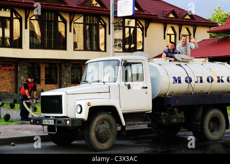 Scena di strada, Truskavets, Ucraina Foto Stock