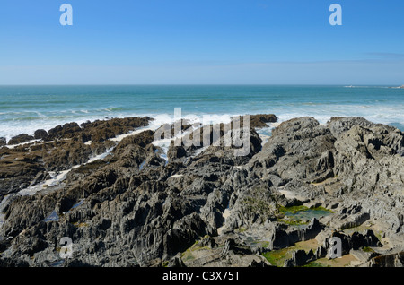 Rocce esposte a Barricane Beach a Woolacombe, Devon, Inghilterra. Foto Stock