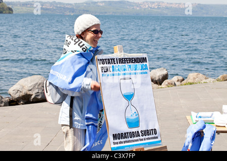 Referendum acqua Anguillara Sabazia Italia Foto Stock