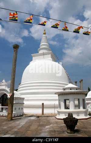 Thuparama Dagoba Anuradhapura Sri Lanka Foto Stock