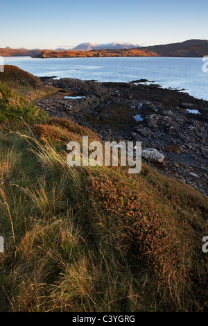 Una vista dal punto Ullinish nel sud dell'Isola di Skye guardando verso il Cuillin Hills Foto Stock