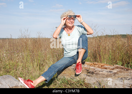 Esaminando la distanza Foto Stock