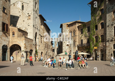 Questa è un immagine di San Gimignano, una bellissima medievale cinto da mura in Provenza di siena, Italia. Foto Stock