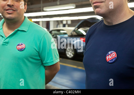 Chrysler celebra il rimborso dei prestiti governativi Foto Stock