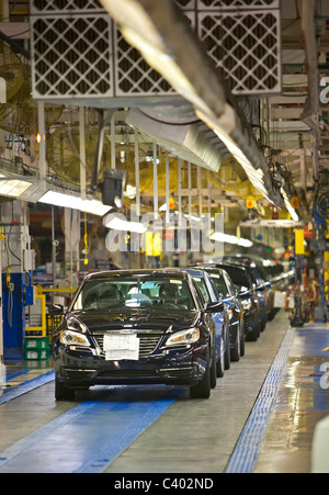 Sterling Heights, Michigan - Chrysler's Sterling Heights impianto di assemblaggio, dove la Chrysler 200 è fabbricato. Foto Stock
