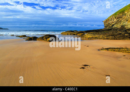 Bay, Cliff, rock, corpo di acqua, Highland, altopiani, highland, scogliere, costa, paesaggi, mare, natura, Nord, panorama, sabbia, Foto Stock