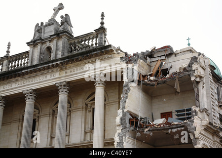 Terremoto danni alla Cattedrale Cattolica Feb 22 Feb, Christchurch, Nuova Zelanda Foto Stock