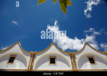 La città di Makry Gialos e le aree circostanti nel sud di Creta, Grecia, l'Europa. Foto Stock