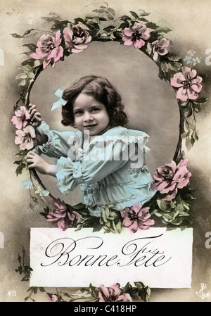 Kitsch, biglietto d'auguri, 'Bonne Fete' (Happy Name Day), cartolina, colorata, ragazza con corona di fiori, Francia, circa 1900, diritti aggiuntivi-clearences-non disponibile Foto Stock
