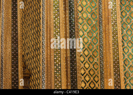 Religiose thai pattern sfondo astratto, girato in Wat Phra kaeo tempio di Bangkok, Tailandia Foto Stock