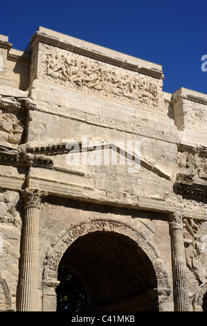 Francia, Provenza, Vaucluse, Orange, arco romano Foto Stock
