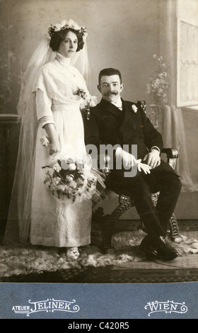 Persone, matrimonio, Coppia nuziale, scheda cabinet, Atelier Jelinek Vienna, Austria, 1912, diritti aggiuntivi-clearences-non disponibile Foto Stock
