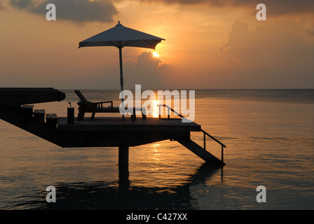 Reethi Rah, resort di lusso alle Maldive, Oceano Indiano, votato il top resort nel mondo nel 2007 Foto Stock