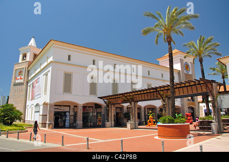 Il Forum Algarve Shopping Centre, Faro, distretto di Faro, regione di Algarve, PORTOGALLO Foto Stock