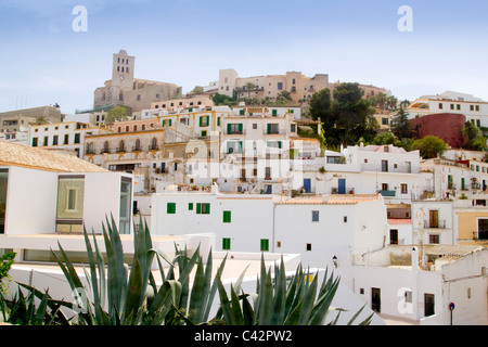 Ibiza baleari bianco island village Dalt Vila centro di architettura Foto Stock