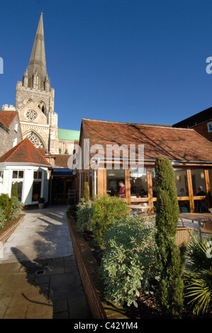 Chichester Cathedral in West Sussex, Regno Unito. I Chiostri Cafe. Foto Stock