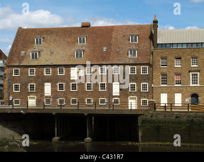 Casa mulino, tre mulini Isola, Londra, Inghilterra Foto Stock