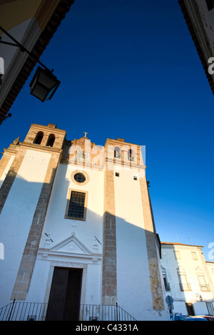 Largo Alexandre Herculano, Evora (Patrimonio Mondiale UNESCO), Alentejo, Portogallo Foto Stock