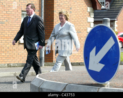 William David Trimble, Baron Trimble, PC (nato il 15 ottobre 1944), è un uomo politico britannico che fu il primo Primo Ministro di NI Foto Stock