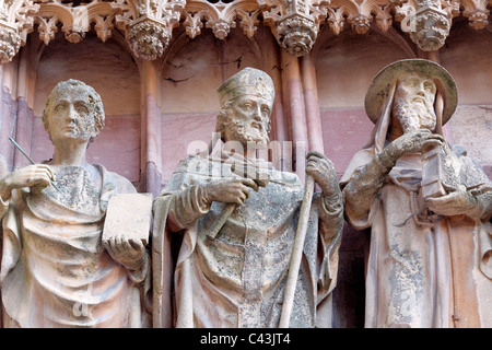 Francia, Francese, Europa occidentale, Europa, Europeo, architettura, edilizia, città, Alsazia, scultura, statua, arte, facciata, po Foto Stock