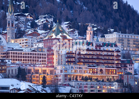 Luce della Sera, atmosfera serale, sera, Engadina, Grigioni, Grigioni, hotel Kulm, lusso, Palace, Svizzera, Europa, San Moritz Foto Stock