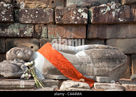 Budha reclinabili. Tempio Bayon. I templi di Angkor. Cambogia Foto Stock